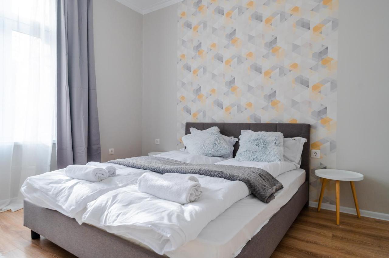 Boutique 2-Bedroom Apartment In София Экстерьер фото