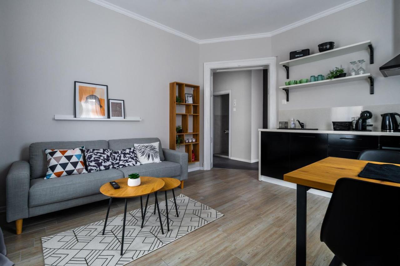 Boutique 2-Bedroom Apartment In София Экстерьер фото