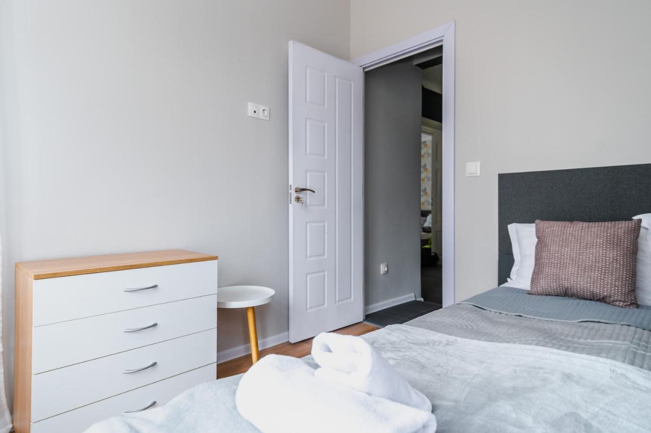 Boutique 2-Bedroom Apartment In София Экстерьер фото